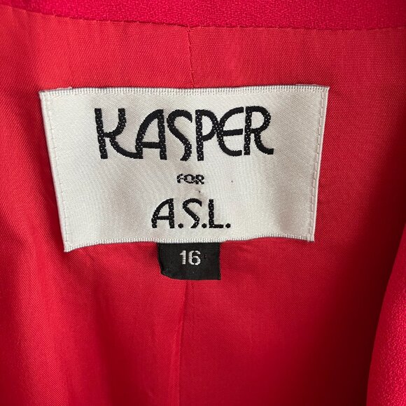 Vintage Ladies Suit by Kaspar - Picture 2 of 4